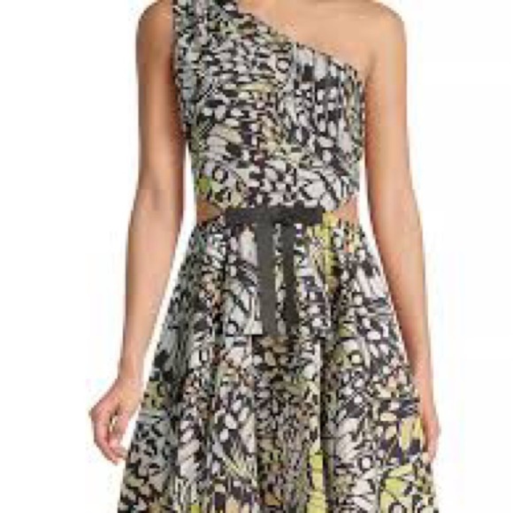 Butterfly Cut Out One Shoulder mini Dress (NWT) - Picture 4 of 14